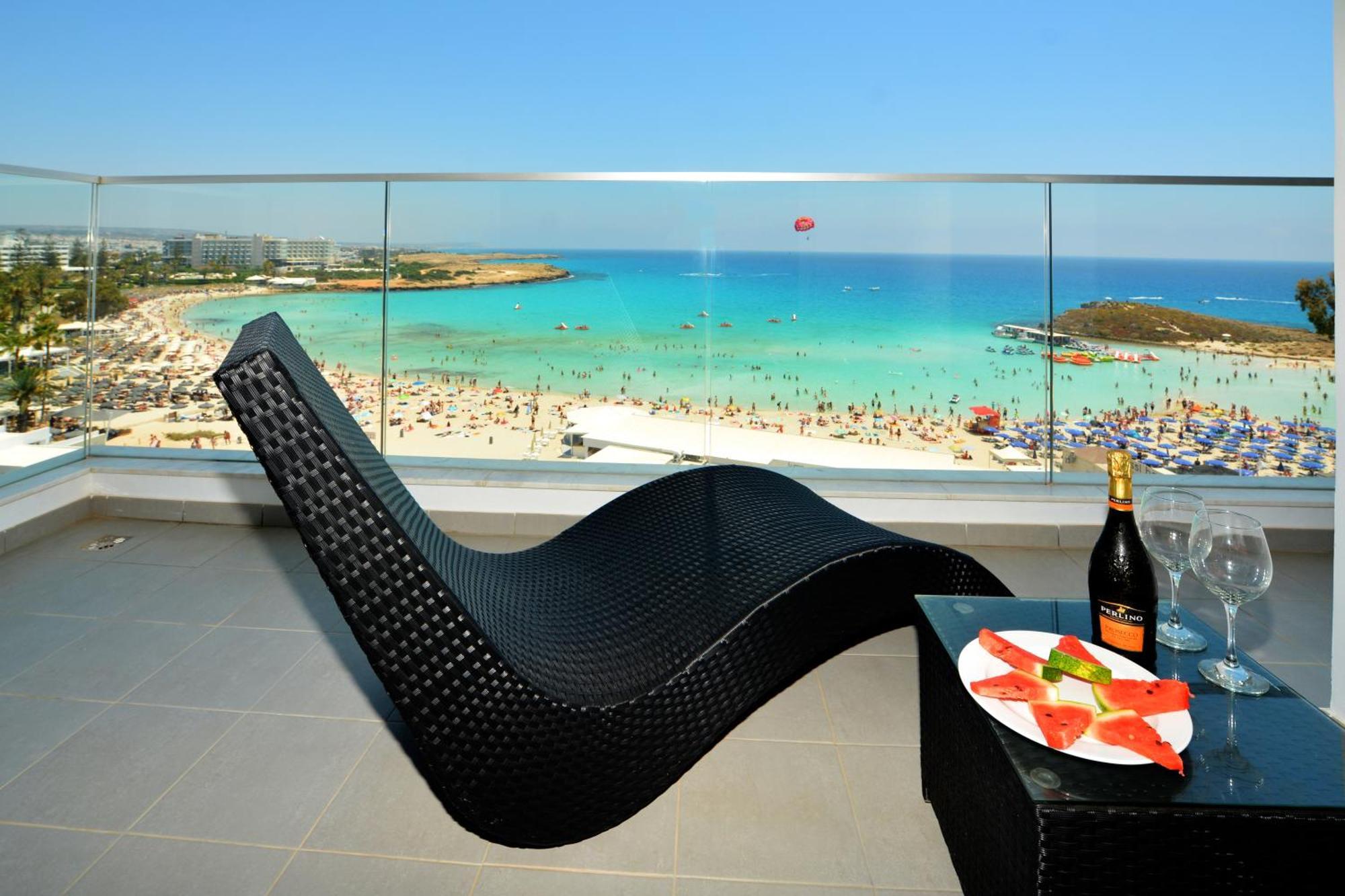 Vassos Nissi Plage Hotel & Spa Ayia Napa Bagian luar foto